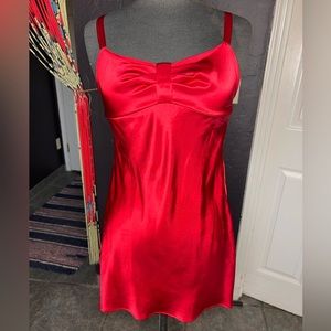 Victoria’s Secret, Red Nighty-size Small